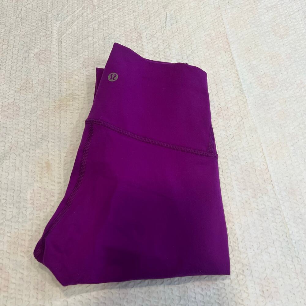 Lululemon violet purple Wunder under leggings 2 women